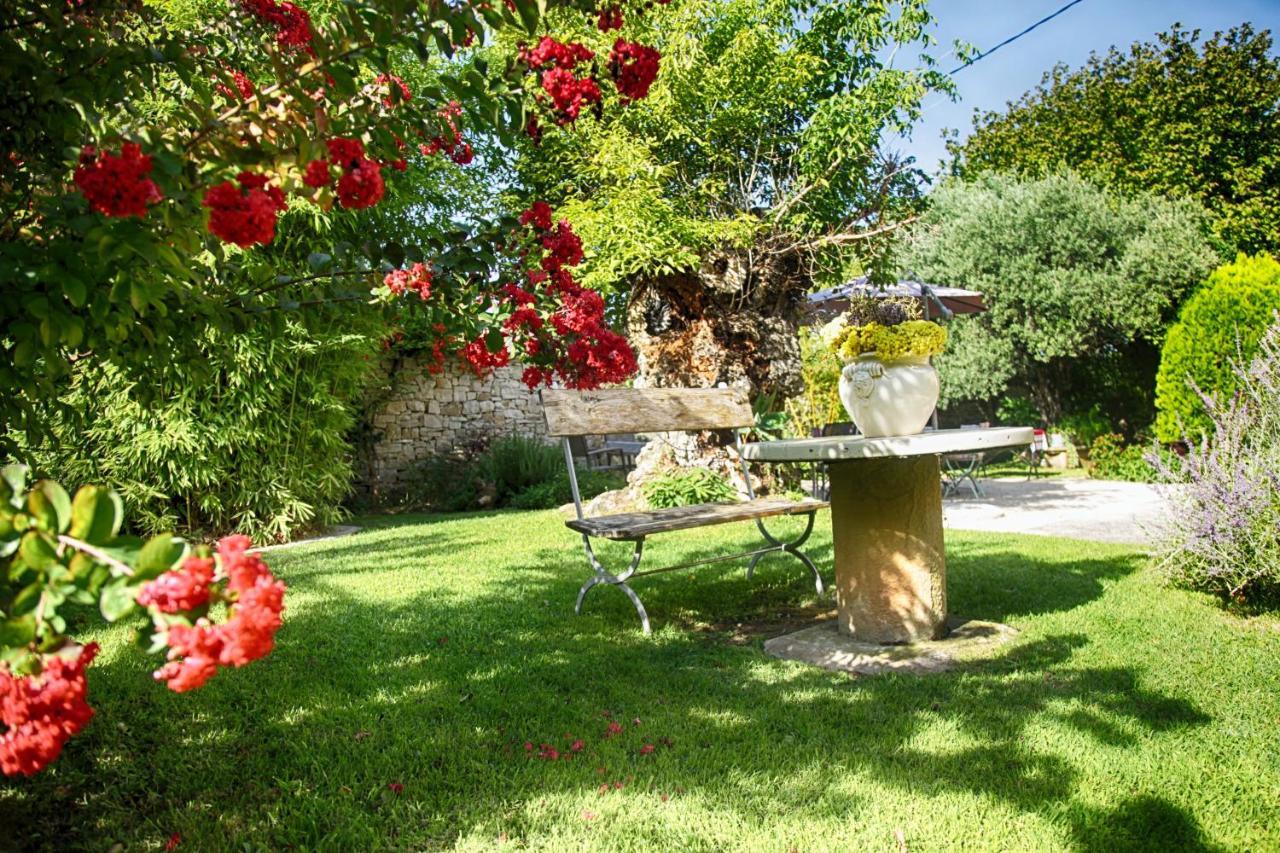 Bed and Breakfast Bastide Sainte Agnes Carpentras Exterior foto